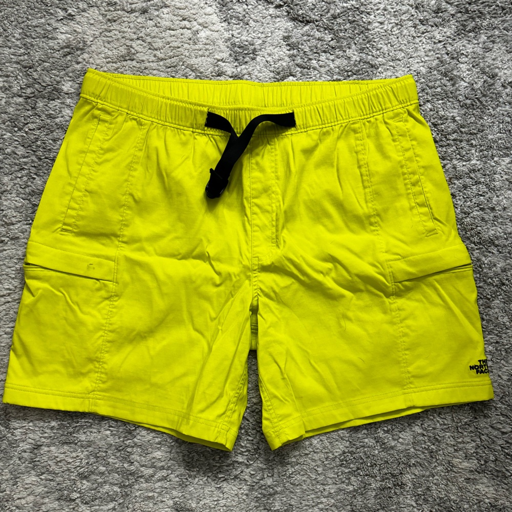 The North Face Men's Vibrant Neon Green Athletic Outdoor Hiking Shorts XL